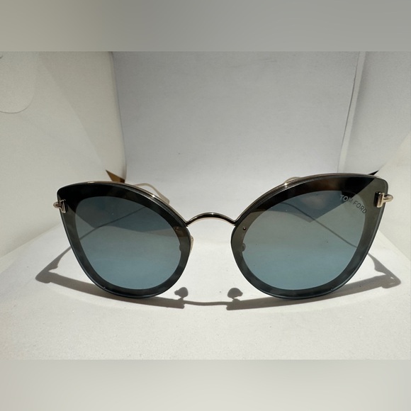 Tom Ford Black and Gold Sunglasses - Picture 2 of 8